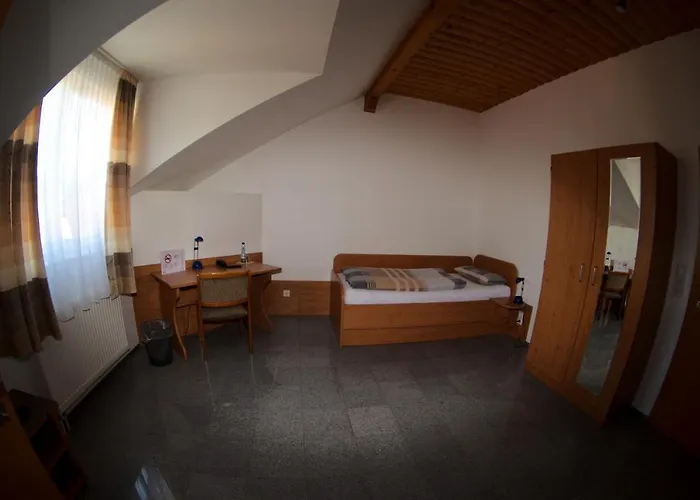 Messe-Hotel Waldruhe